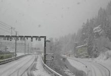 Udar lavine: Voz iskočio iz šina kod Goppensteina, ima povrijeđenih