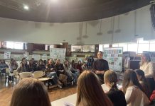 Kakanjske učenice oduševile Sarajevo na Sajmu knjige