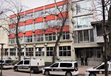 Pretukli maloljetnicu iz Kaknja zbog snimka, a onda je uslijedila ublažena kazna