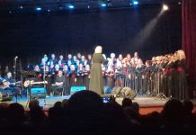 Kada pjesma progovori iz duše: Kakanj uživao u čarima romske muzike